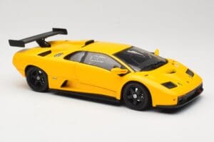 Lamborghini Diablo GTR Keltainen Hot Wheels 1:18 53885 Metalli — kuva 6 / 8