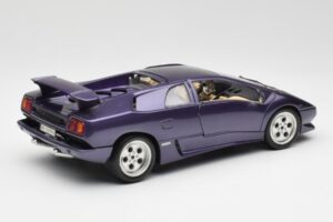 Lamborghini Diablo Violetti Maisto 1:18 3028 Metalli — kuva 3 / 8