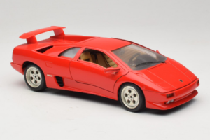Lamborghini Diablo Punainen Bburago 1:18 3041-M1 Metalli — kuva 6 / 8