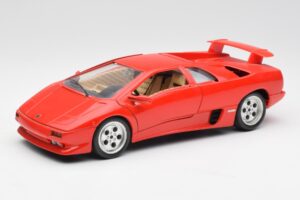 Lamborghini Diablo Punainen Bburago 1:18 3028-M1 Metalli