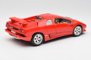 Lamborghini Diablo Punainen Bburago 1:18 3028-M1 Metalli — kuva 3 / 8