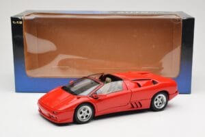 Lamborghini Diablo Roadster Punainen AUTOart 1:18 70091 Metalli — kuva 8 / 8