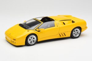 Lamborghini Diablo Roadster Keltainen AUTOart 1:18 70092 Metalli