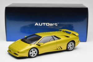 Lamborghini Diablo SE30 Anniversary Edition Keltainen Spyder AUTOart 1:18 79157 Metalli — kuva 8 / 8