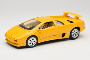 Lamborghini Diablo Keltainen Bburago 1:18 3041 Metalli