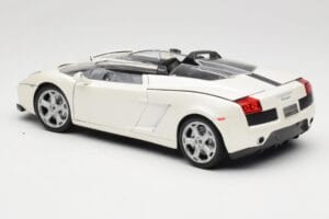 Lamborghini Gallardo Concept S Valkoinen Motormax 1:18 79156 Metalli — kuva 7 / 8