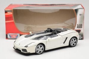 Lamborghini Gallardo Concept S Valkoinen Motormax 1:18 79156 Metalli — kuva 8 / 8