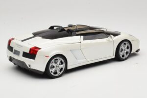 Lamborghini Gallardo Concept Valkoinen Mondo Motors 1:18 146432 Metalli — kuva 3 / 8