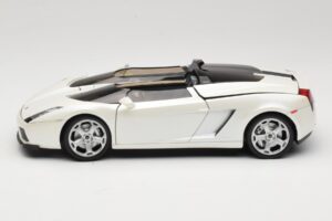 Lamborghini Gallardo Concept Valkoinen Mondo Motors 1:18 146432 Metalli — kuva 4 / 8