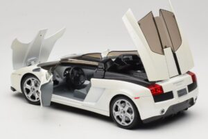 Lamborghini Gallardo Concept Valkoinen Mondo Motors 1:18 146432 Metalli — kuva 5 / 8