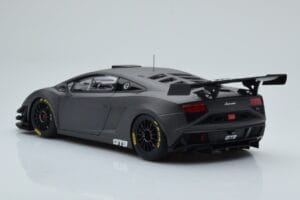 Lamborghini Gallardo GT3 FL2 Tummanharmaa AUTOart 1:18 81360 Metalli — kuva 7 / 8