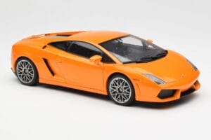 Lamborghini Gallardo LP560-4 Oranssi AUTOart 1:18 74593 Metalli — kuva 6 / 8