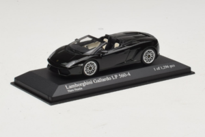 Lamborghini Gallardo LP560-4 Spyder Musta Minichamps 1:43 400103830 Metalli — kuva 2 / 5