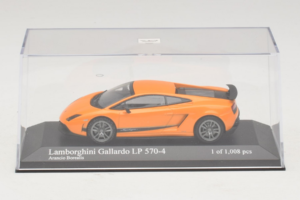 Lamborghini Gallardo LP570-4 Superleggera Oranssi Metallic Minichamps 1:43 400103841 Metalli — kuva 4 / 5