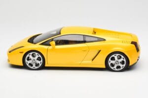 Lamborghini Gallardo Metallic Keltainen AUTOart 1:18 74571 Metalli — kuva 4 / 8