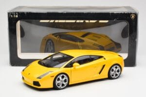 Lamborghini Gallardo Metallic Keltainen AUTOart 1:18 74571 Metalli — kuva 8 / 8