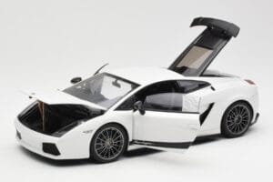 Lamborghini Gallardo Superleggera Monocerus Metallic Valkoinen AUTOart 1:18 74585 Metalli — kuva 2 / 8