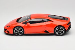 Lamborghini Huracan EVO Arancio Xanto AUTOart 1:18 79214 Komposiitti — kuva 4 / 8