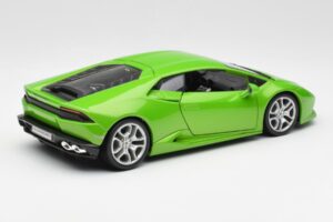Lamborghini Huracan LP610-4 Vihreä Bburago 1:18 18-11038 Metalli — kuva 3 / 8