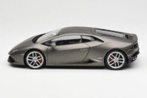 Lamborghini Huracan LP610-4 Harmaa AUTOart 1:18 74606 Komposiitti — kuva 4 / 8