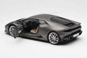 Lamborghini Huracan LP610-4 Harmaa AUTOart 1:18 74606 Komposiitti — kuva 5 / 8