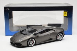 Lamborghini Huracan LP610-4 Harmaa AUTOart 1:18 74606 Komposiitti — kuva 8 / 8