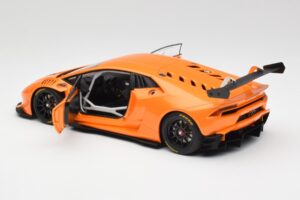 Lamborghini Huracan LP620-2 Super Trofeo Arancio Borealis Pearl Effect Oranssi AUTOart 1:18 81558 Metalli — kuva 5 / 8