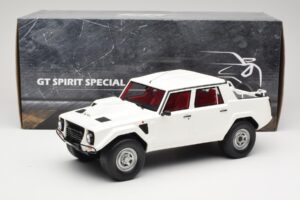 Lamborghini LM002 Valkoinen Kyosho 1:18 GTS18508W Hartsi — kuva 6 / 6