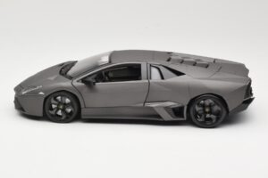Lamborghini Reventon Matte Grey Bburago 1:18 18-11029 Metalli — kuva 4 / 8