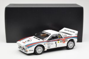 Lancia 037 Martini #1 W. Rohrl / C. Geistdorfer Winner Rally Monte Carlo 1983 Yöversio Kyosho 1:18 08306A Metalli — kuva 8 / 8
