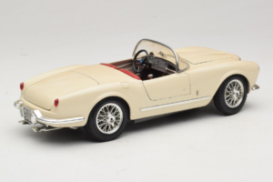 Lancia Aurelia B24 Spider Beige Bburago 1:18 3010-M2 Metalli — kuva 3 / 8