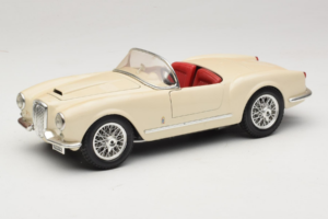 Lancia Aurelia B24 Spider Beige Bburago 1:18 3010-M2 Metalli