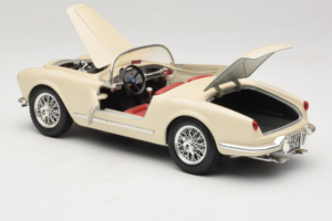 Lancia Aurelia B24 Spider Beige Bburago 1:18 3010-M2 Metalli — kuva 5 / 8