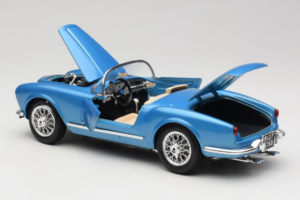 Lancia Aurelia B24 Spider Sininen Bburago 1:18 3010-M1 Metalli — kuva 5 / 8
