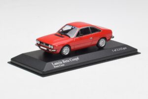 Lancia Beta Coupe Punainen Minichamps 1:43 400125720 Metalli — kuva 2 / 3