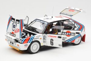 Lancia Delta HF 4WD #6 M. Biasion / T. Siviero Martini Rally Monte Carlo 1987 Kyosho 1:18 08960A Metalli — kuva 2 / 8