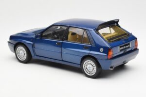 Lancia Delta HF Integrale Evo II Sininen Kyosho 1:18 08341BL Metalli — kuva 7 / 8