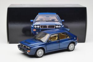 Lancia Delta HF Integrale Evo II Sininen Kyosho 1:18 08341BL Metalli — kuva 8 / 8