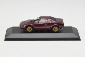 Lancia Stratos Burgundinpunainen Minichamps 1:43 LANCIA001 Metalli