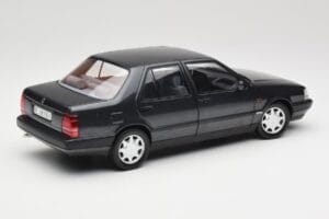 Lancia Thema Turbo 16V LX Serie II Musta Mitica 1:18 202010-D Metalli — kuva 3 / 8