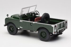 Land Rover 88 Series 1 Open Top Tummanvihreä MCG 1:18 MCG18367 Metalli — kuva 4 / 6