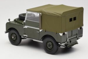 Land Rover 88 Series I Matt Green Minichamps 1:18 150168909 Metalli — kuva 7 / 8