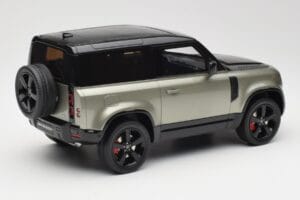 Land Rover Defender 90 HSE P400 L663 Pangea Green Metallic GT Spirit 1:18 GT517 Hartsi — kuva 2 / 6