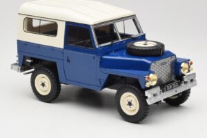 Land Rover Lightweight Series III Tummansininen BoS Models 1:18 BOS382 Hartsi — kuva 4 / 6