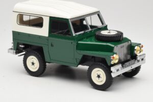 Land Rover Lightweight Series III Hard Top Tummanvihreä BoS Models 1:18 BOS355 Hartsi — kuva 4 / 6
