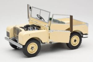 Land Rover Series I 88 Sand Beige Matta Minichamps 1:18 150168905 Metalli — kuva 2 / 8