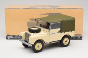 Land Rover Series I 88 Sand Beige Matta Minichamps 1:18 150168905 Metalli — kuva 8 / 8