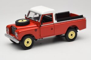 Land Rover Series I 109 Pickup Punainen Eagle Collectibles 1:18 440500 Metalli