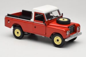 Land Rover Series I 109 Pickup Punainen Eagle Collectibles 1:18 440500 Metalli — kuva 6 / 8
