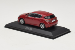 Lexus CT200h Punainen Minichamps 1:43 LEXUS002 Metalli — kuva 3 / 4